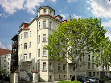 PLATZ ZUM ENTFALTEN // Renovierte Eigentumswohnung mit Einbauküche & flexiblen Raumkonzept, 04275 Leipzig, Etagenwohnung