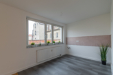 Hochwertig renovierte 2-Raum-Wohnung in Rötha - Küche