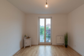 Hochwertig renovierte 2-Raum-Wohnung in Rötha - Schlafbereich