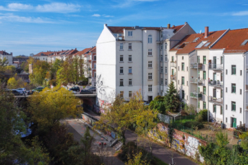DIREKT AM KANAL // 2-Raum-Wohnung mit Balkon in Traumlage // Jetzt Kapital anlegen!, 04177 Leipzig / Lindenau, Etagenwohnung